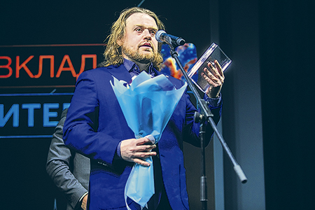 Астроном и писатель Леонид Еленин