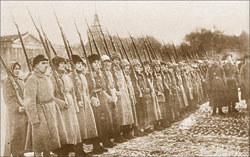 Женский революционный отряд ЧОН. Петроград. 1919; Виктор БУЛЛА Женский революционный отряд ЧОН. Петроград. 1919; Виктор БУЛЛА